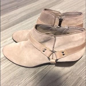 Sam Edelman Suede Cream Buckle Harness Cowboy Phoenix Ankle Booties Size 8.5